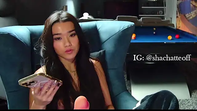shachatteof live sex cam