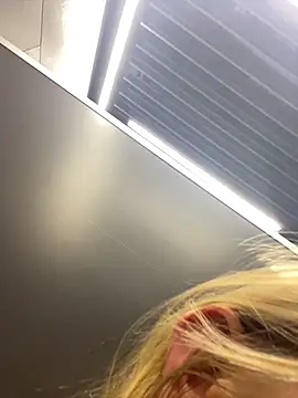 Sweet___Emily live sex cam