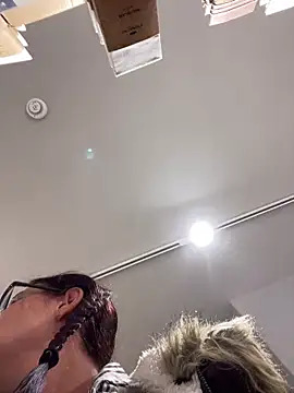 NataKitten live sex cam