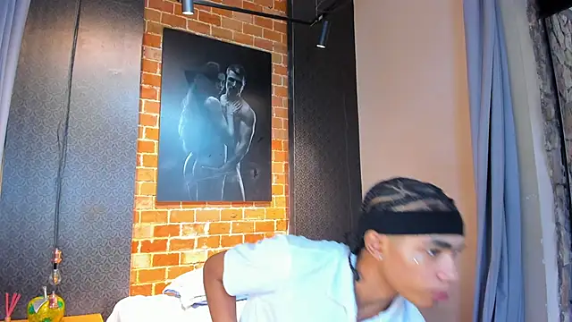 AlanCutee live sex cam