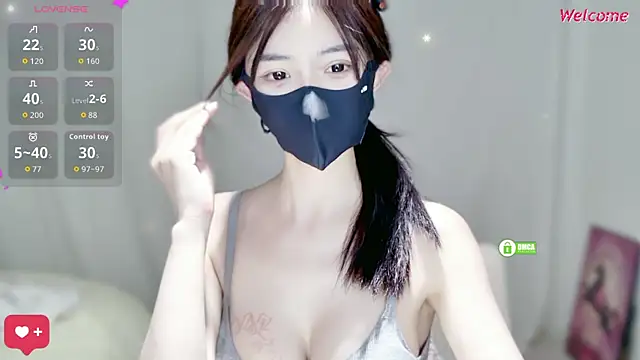 -Hell0-Kitty live sex cam