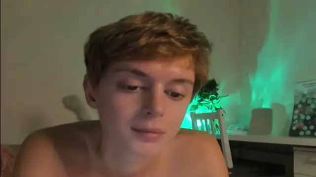 angleAndy live sex cam