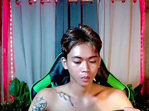 AsianCuteGuy21 live sex cam