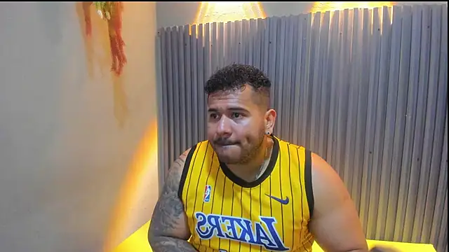 michael_hill1 live sex cam