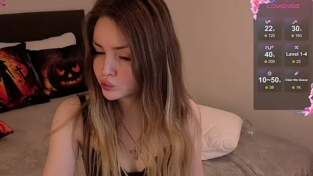 Lora_Rosee's cam snapshot