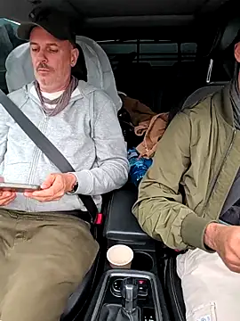 Young_Arab_and_Gay_Daddy live sex cam