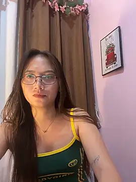 pinayscarlet live sex cam