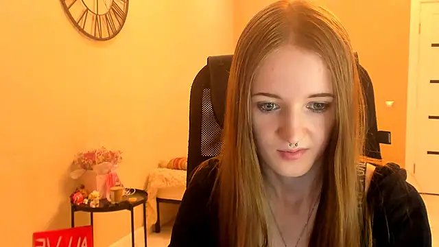 KateKayer's cam snapshot