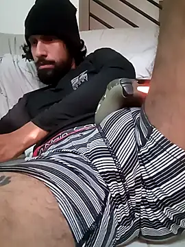 Alejandro92_cali live sex cam