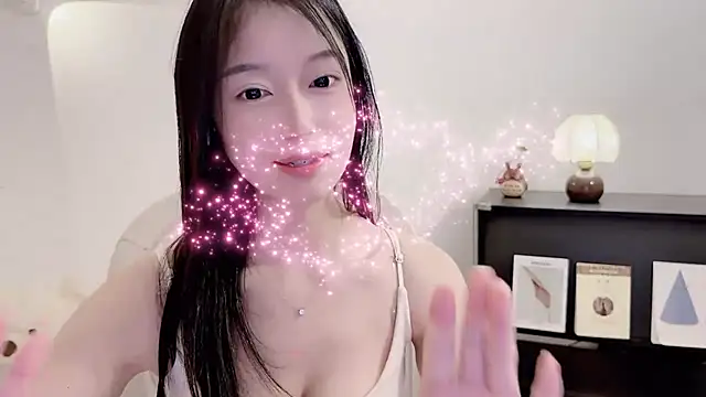 Onechestnut's cam snapshot