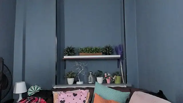 JessicaFoxie's cam snapshot