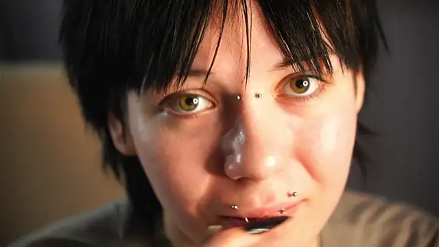 MiTeehee's cam snapshot