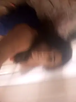 srtsara live sex cam