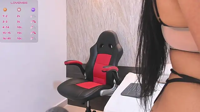 camila_leine's cam snapshot