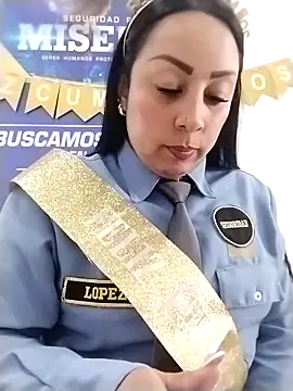 CRISTAL__11's cam snapshot