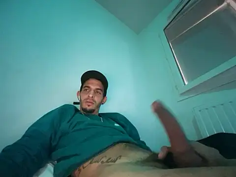 Rebeu313 live sex cam