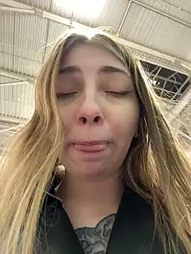 Sunny___Bunny live sex cam