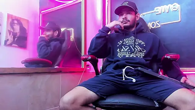 JHOSUE_BOY's cam snapshot