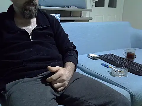 blue-red's cam snapshot