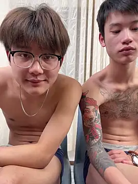 Cate-boy live sex cam