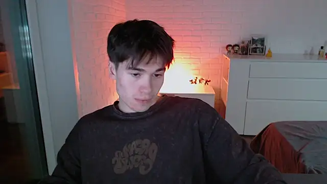 MarkusDean live sex cam