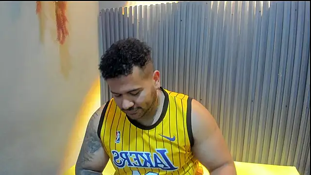 michael_hill1 live sex cam