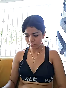 Skinny_Wet's cam snapshot