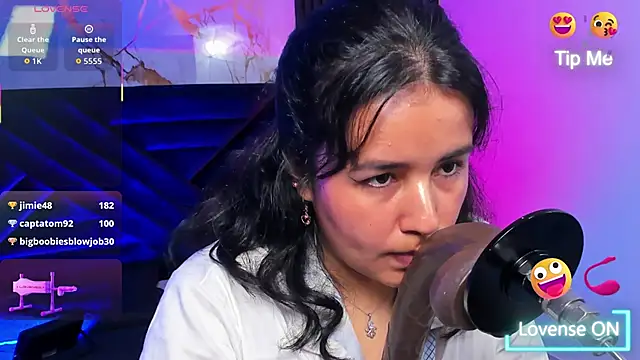 Lalalemoonds's cam snapshot