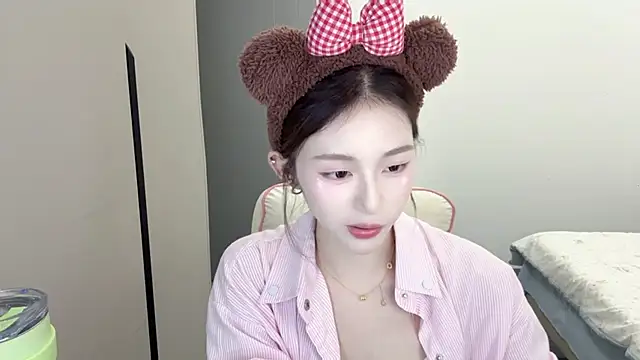 Cookie-oo's cam snapshot