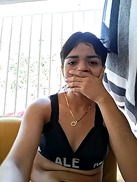 Skinny_Wet's cam snapshot