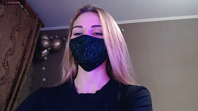 Iris_lave's cam snapshot