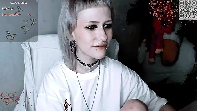 say_mary's cam snapshot