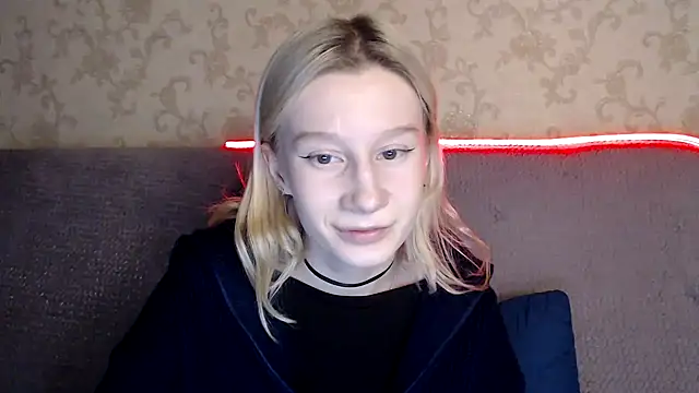 EnigmaSee's cam snapshot