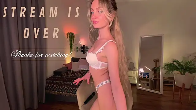 cyber_gloss's cam snapshot