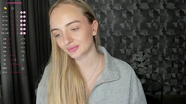 A_delina's cam snapshot