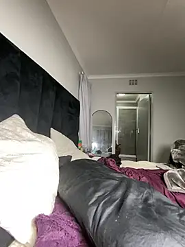 MissLola27's cam snapshot