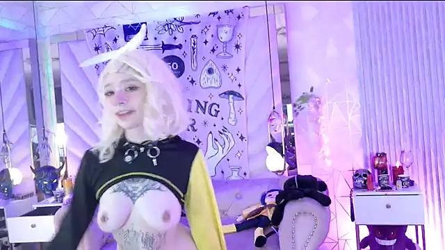 zephirahabney live sex cam