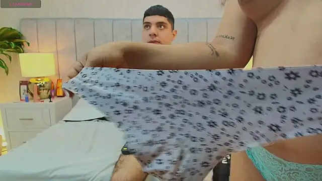 Victoria_606's cam snapshot