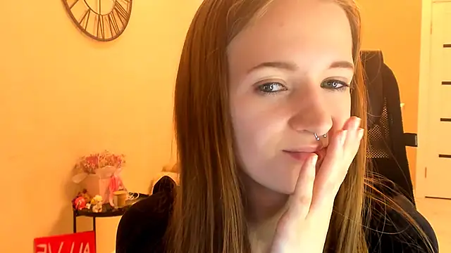 KateKayer's cam snapshot