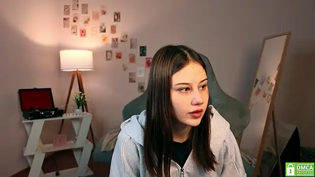 adelle046's cam snapshot