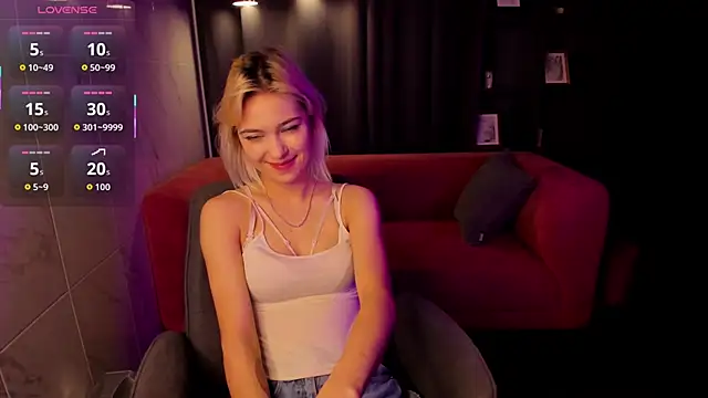 AlysiaSun_'s cam snapshot