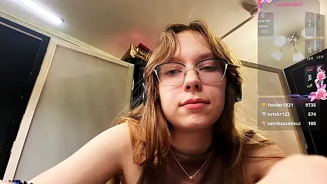 JuneCooper's cam snapshot