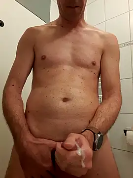 MatzeBTTM81's cam snapshot