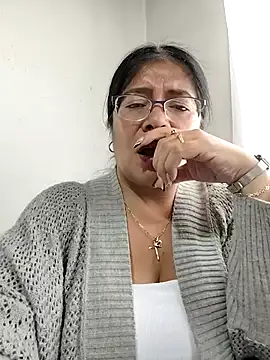 __valentina18 live sex cam