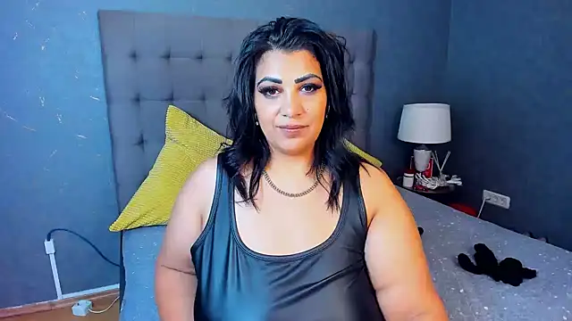 AmyCubes live sex cam