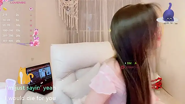 Vaidurya-Yolo live sex cam