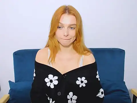 AmberSensitive's cam snapshot