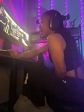 thebrattygoddess live sex cam