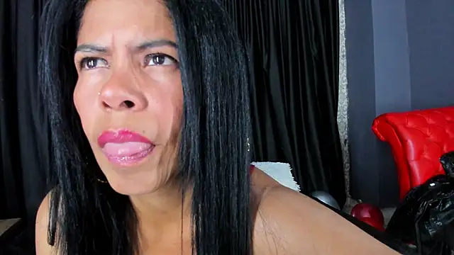 SofiaLustera live sex cam