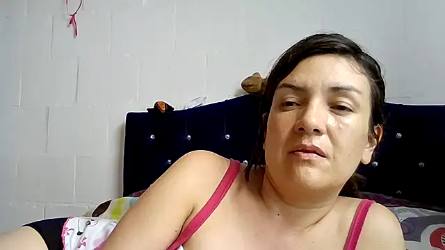 princessbella93's cam snapshot